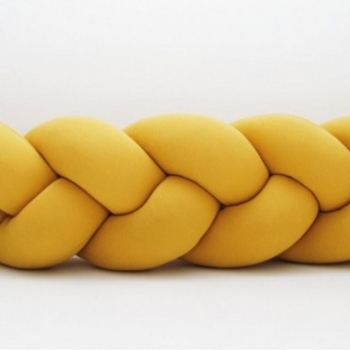 GENERICO - Trenza protector de cuna de 3 metros en color Mostaza