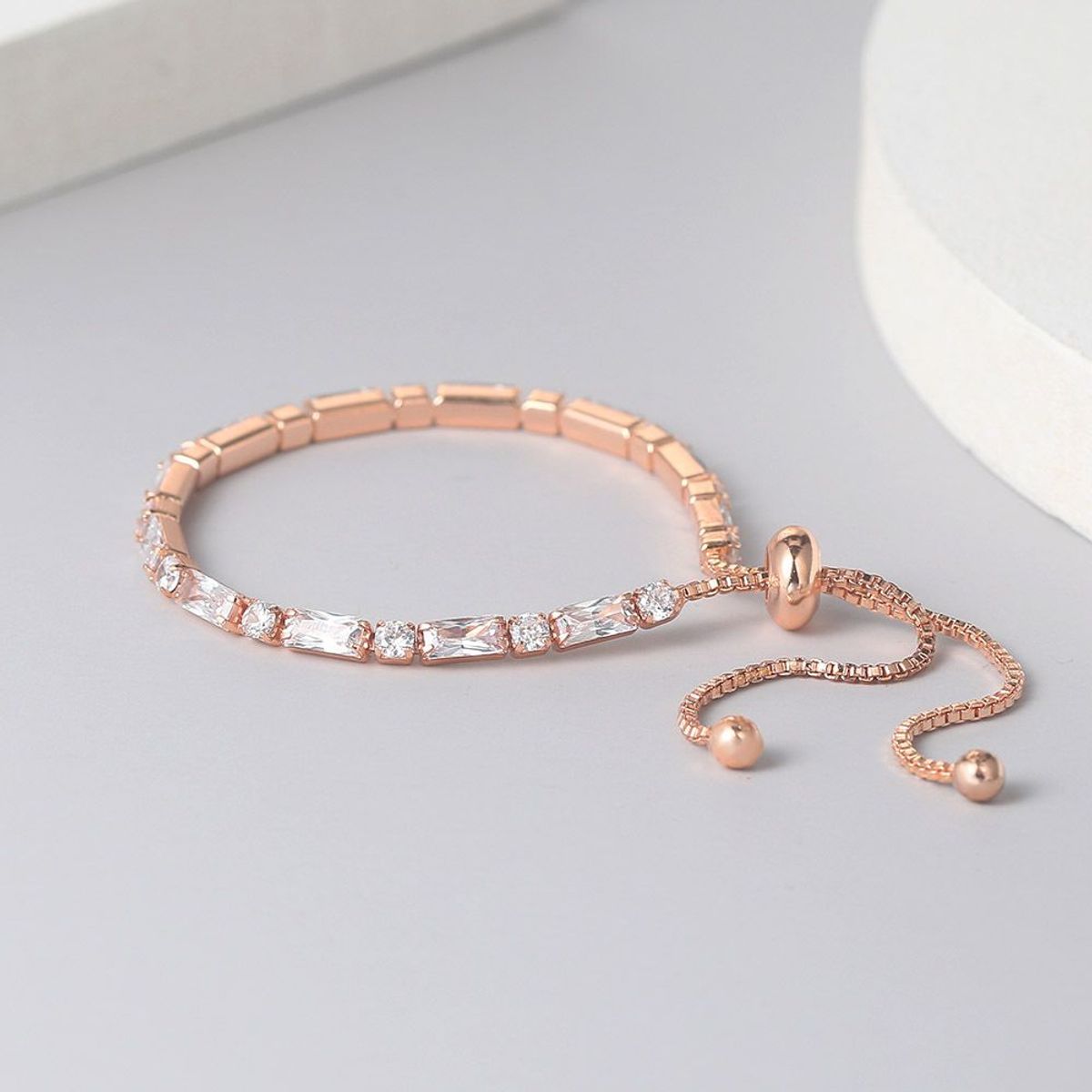 LA TIENDA 88 JOYAS Y ACCESORIOS - La Tienda 88 - Pulsera Brazalete Bañado en Oro de 18k - Rosa