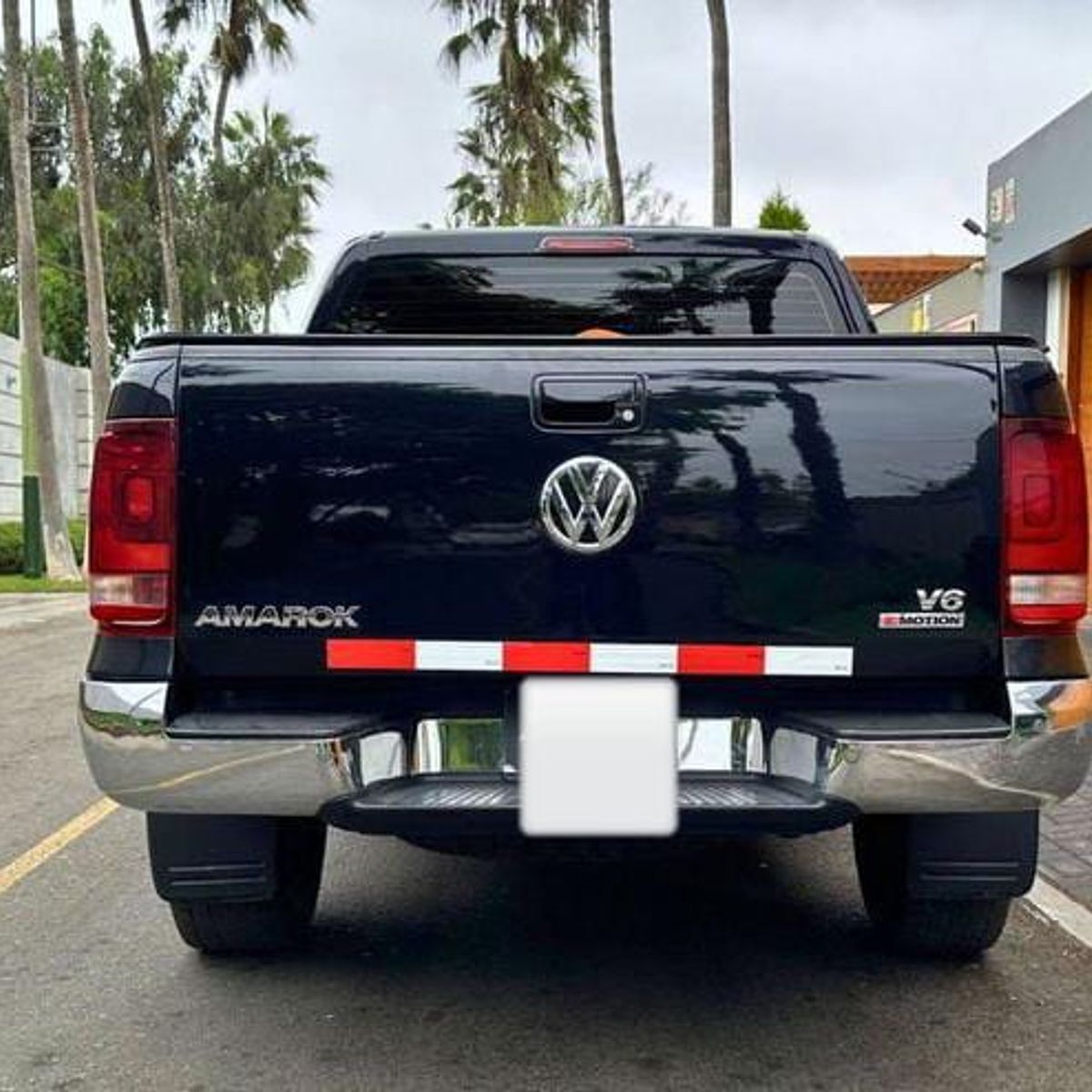 GENERICO - TAPABARRO IMPORTADO PARA CAMIONETAS