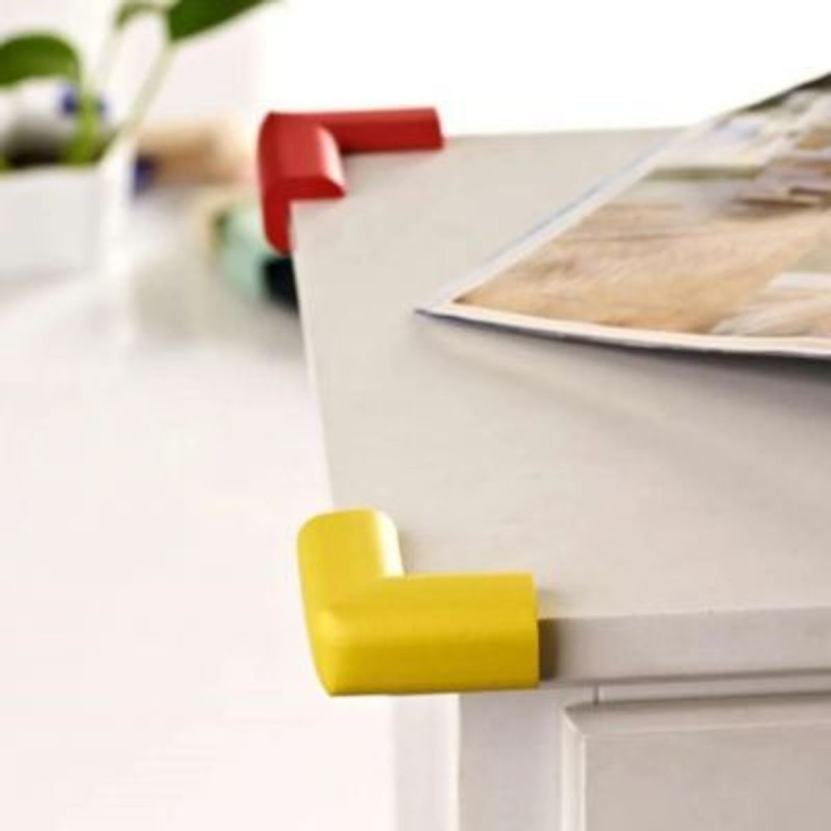 GENERICO - Protector de Esquinas Antigolpes 4 Unid. para Muebles-Hueso