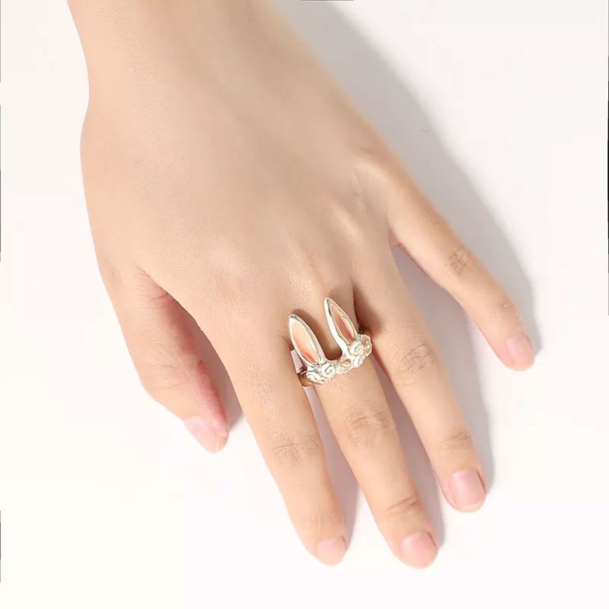 GENERICO - Anillo Ajustable con Forma de Conejito para Mujer