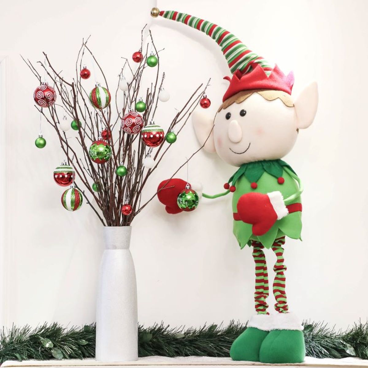 GENERICO - ESFERAS DE NAVIDAD 9 UNDADES 6 CM