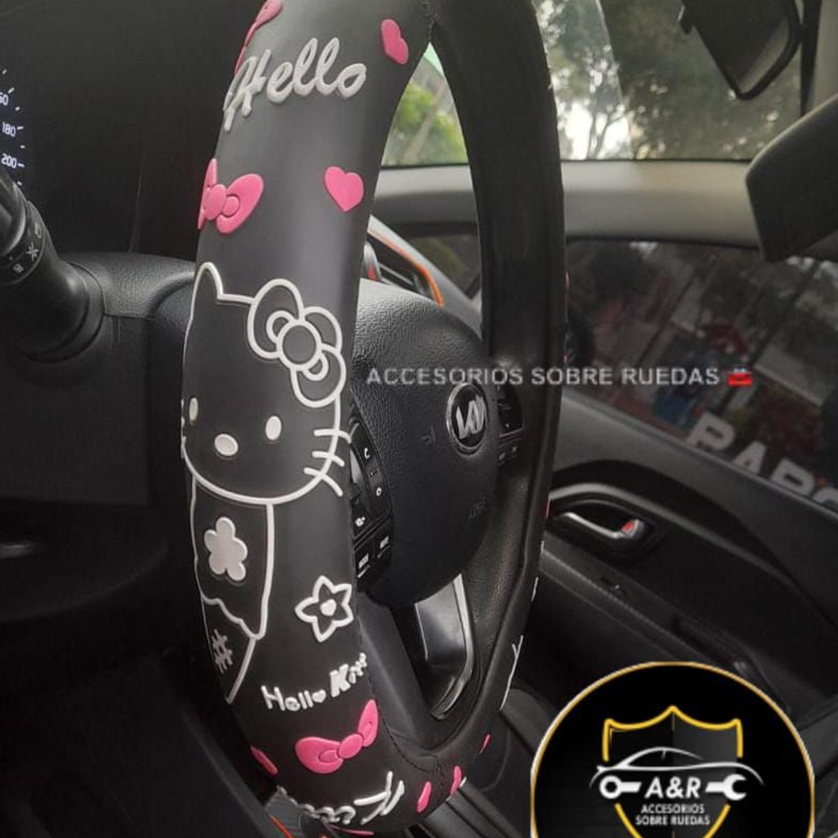 GENERICO - FUNDAS DE TIMON HELLO KITTY