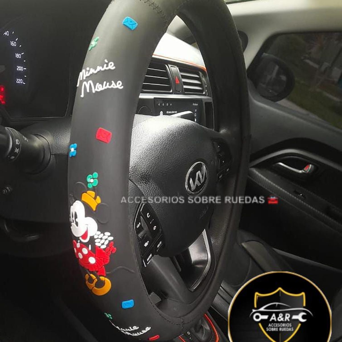 GENERICO - FUNDAS DE TIMON MINNIE MOUSE