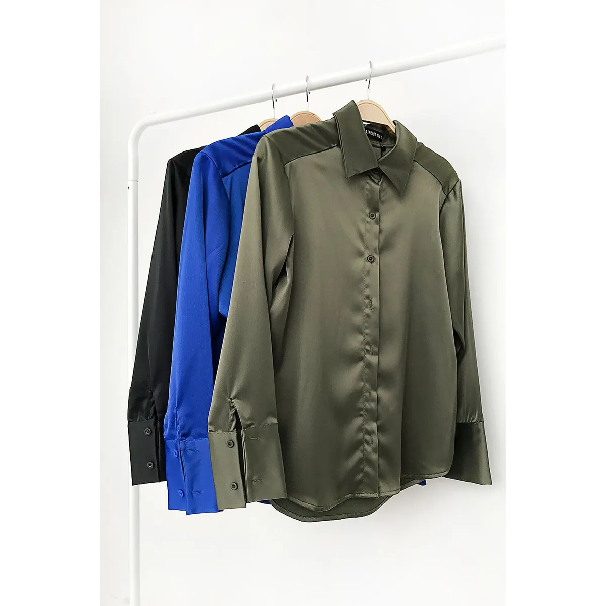 GENERICO - Blusa Seda Crepe Casual Esther Color Azul Estacion 108