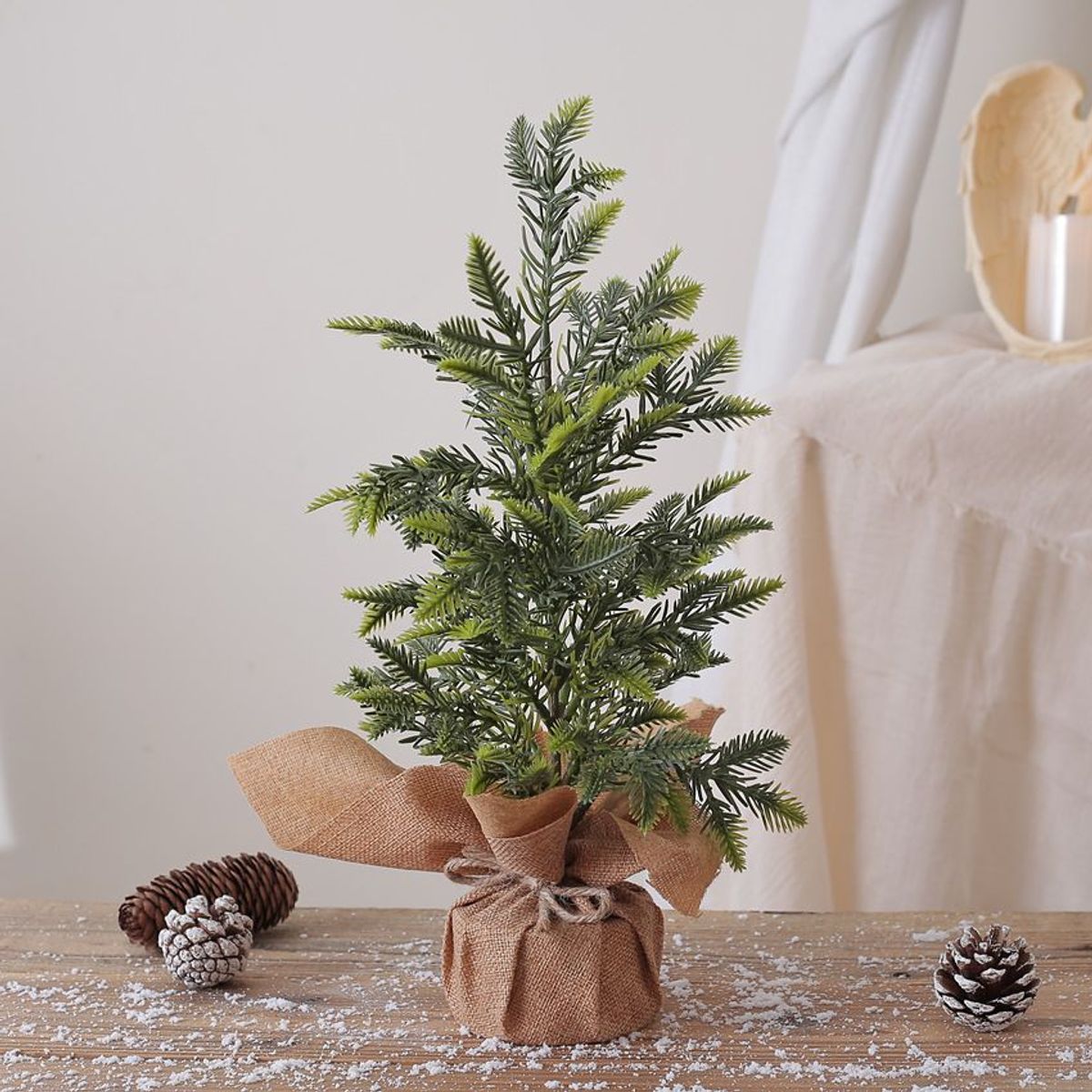 VATYERTY - Mini árbol de Navidad de aguja de pino simulado 30cm