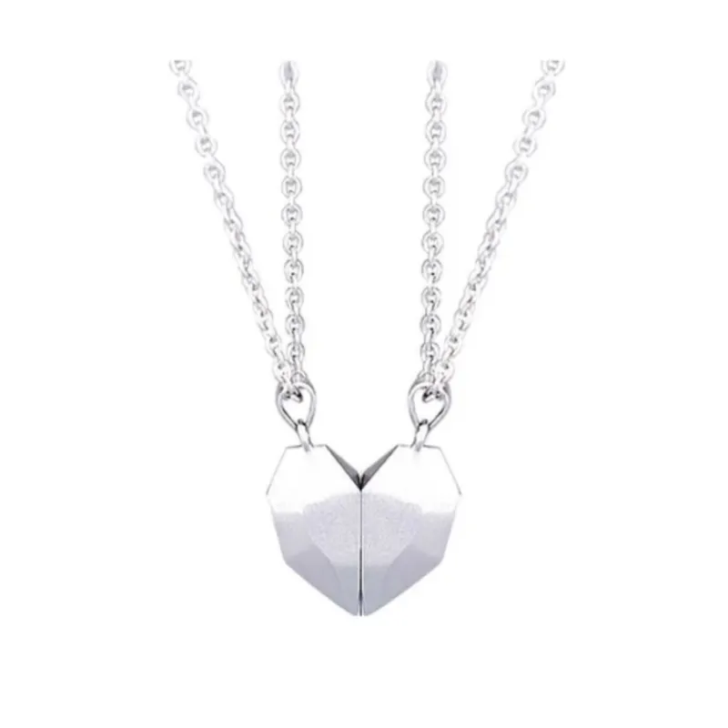 GENERICO - Collar Corazón Imantado para Pareja plateado