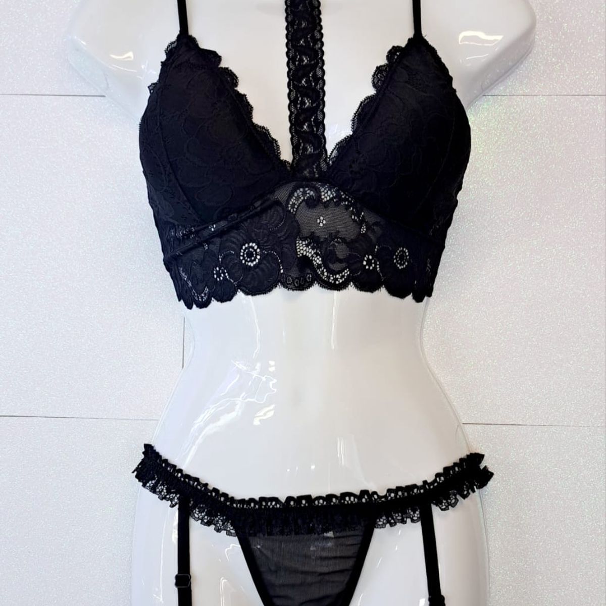 GENERICO - Lenceria 4PZ Portaligas de Encaje CAMILA Negro DEALCOBA