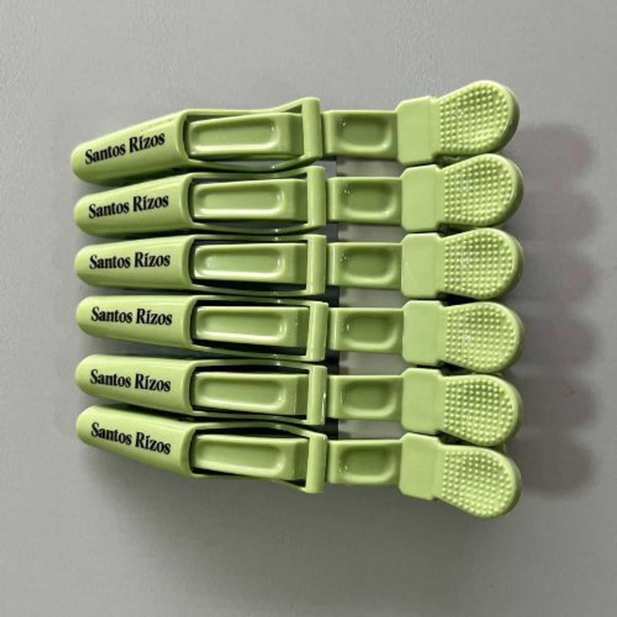 SANTOS RIZOS - Pinzas o Ganchos para el Cabello - Estilo Cocodrilo - Color Verde Olivo