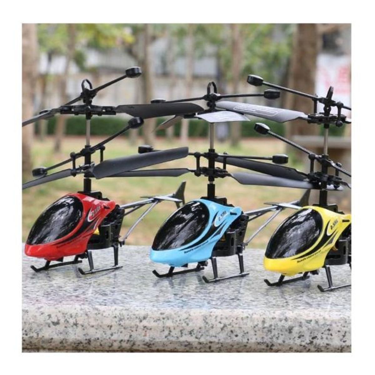 GENERICO - Helicoptero volador con sensor de movimiento