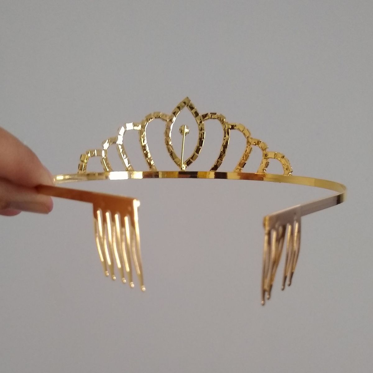 GENERICO - Corona tiara dorada cumpleaños novia fiesta princesa Tiana