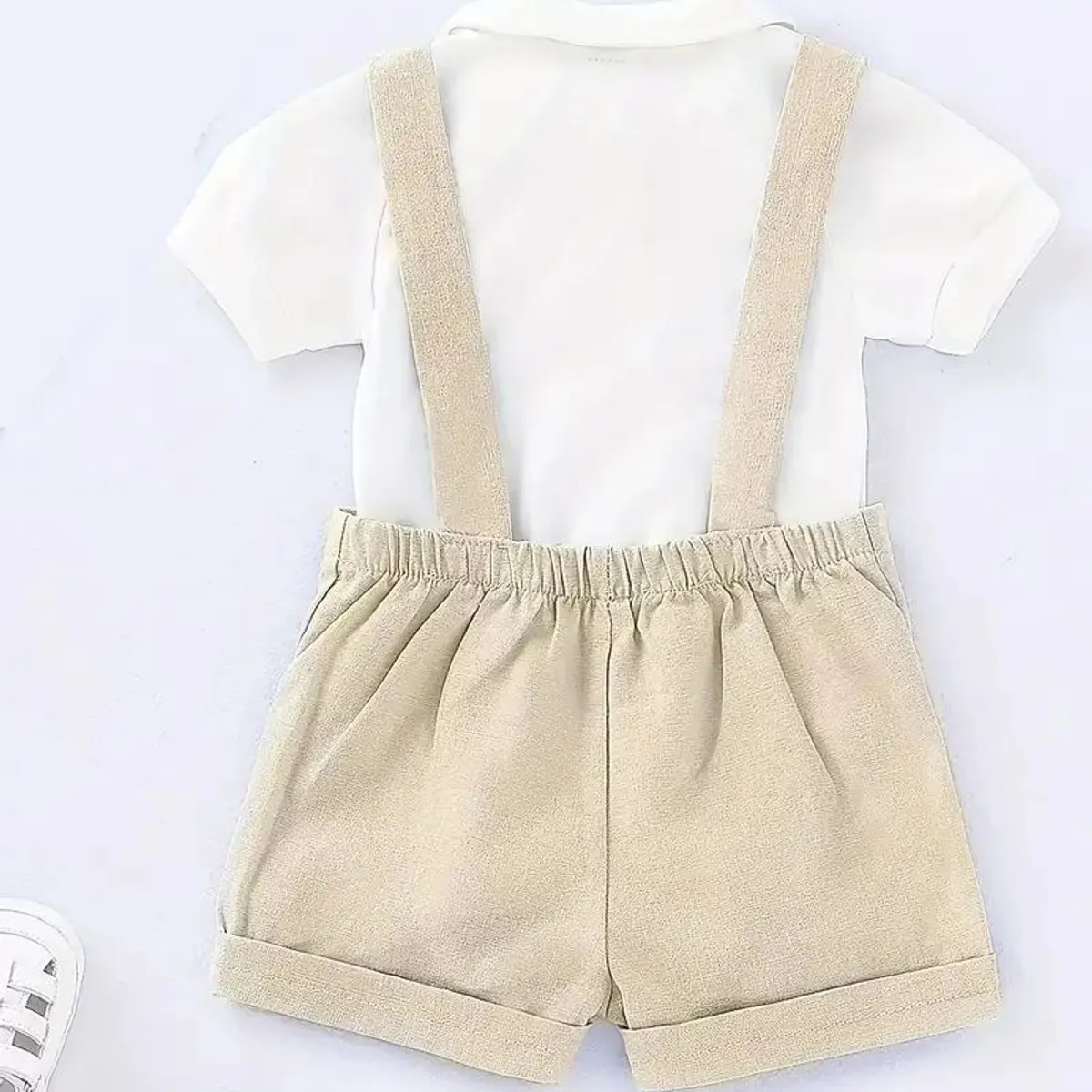 GENERICO - Conjunto para Bebe Niño Beige 3 Piezas Corbatita y Tirantes