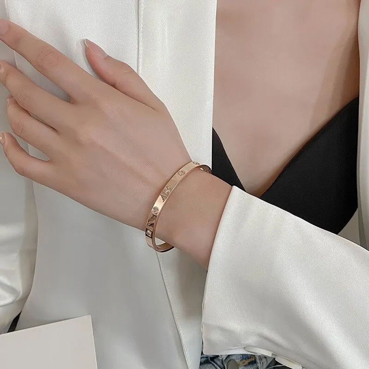 GENERICO - Brazalete Mujer Dorado Cristales Pulsera Aniversario Navidad Genieka