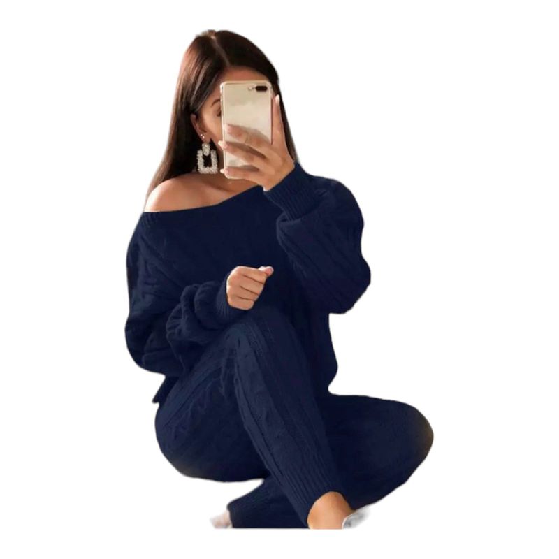 AMA OUTFITTERS - CONJUNTO CHOMPA Y PANTALON COMFY