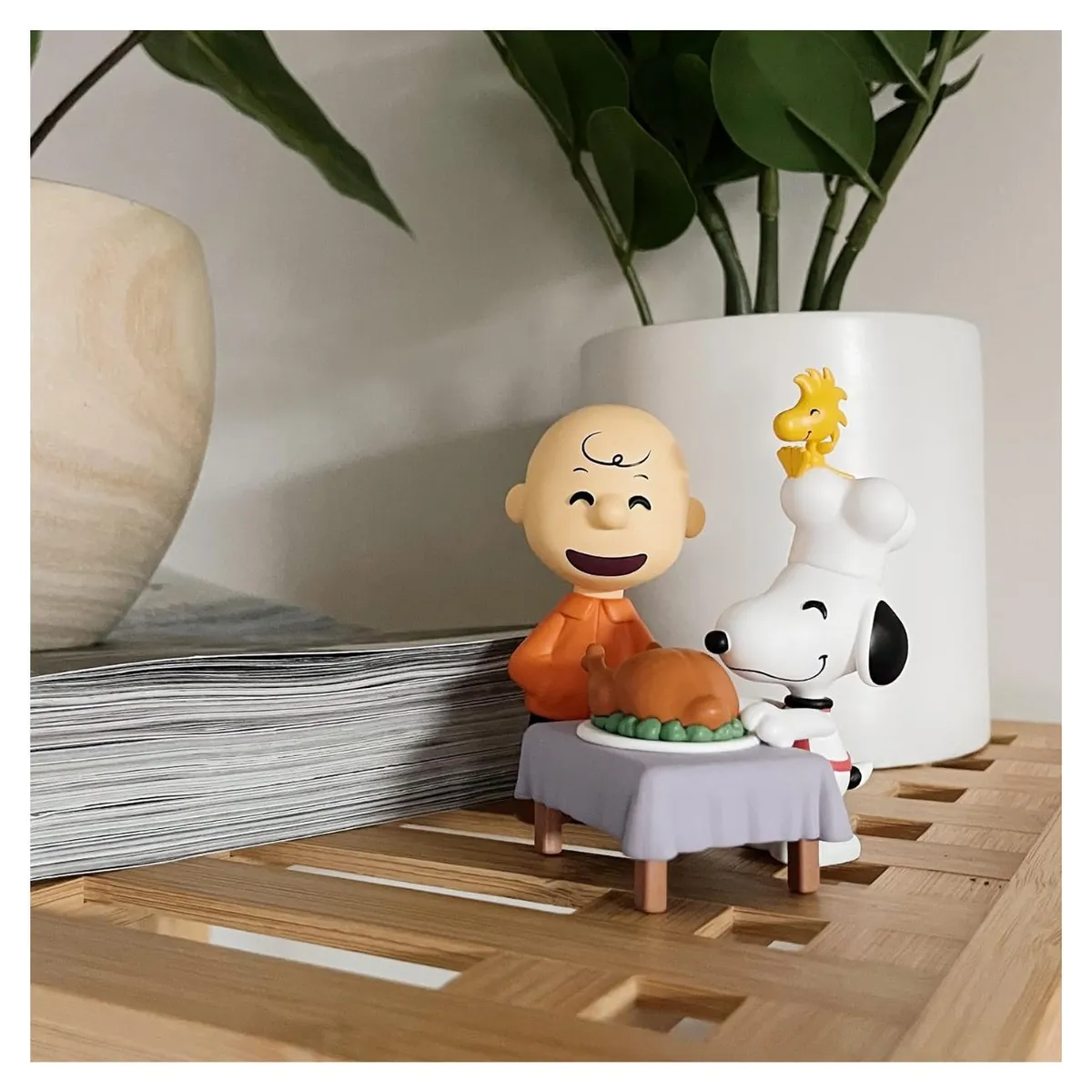 SNOOPY - Youtooz Charlie y Snoopy - Peanuts Collection