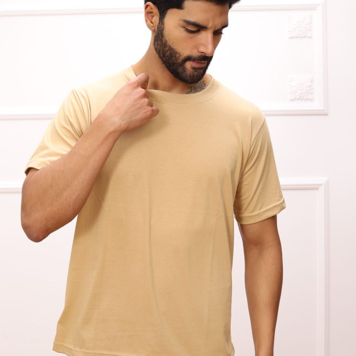 GENERICO - Polo Genérico Básico Beige