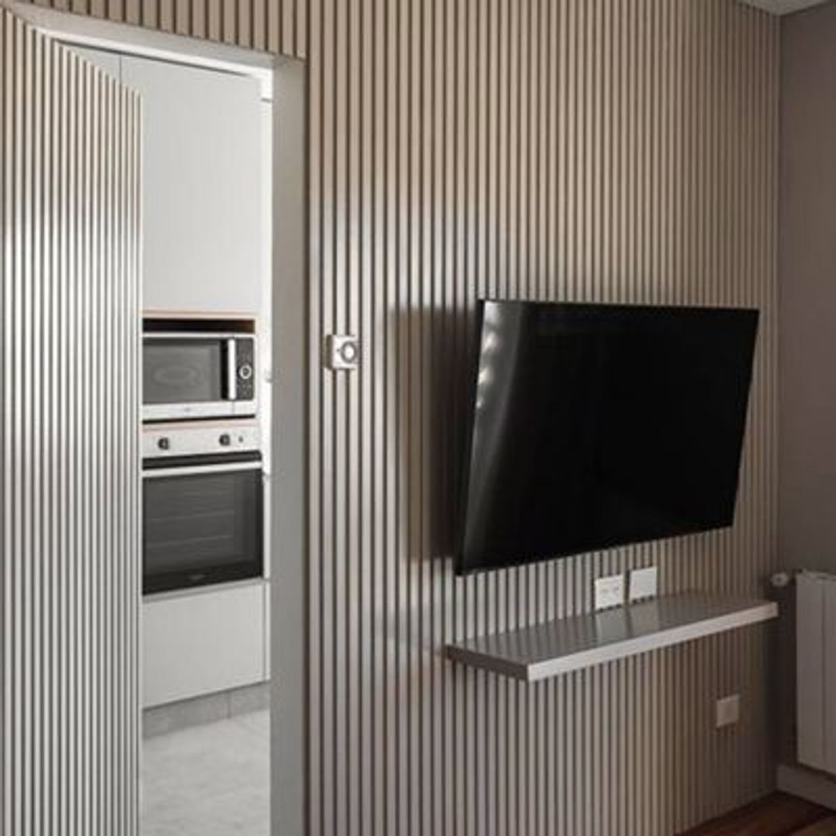 DECORPLAS - Wall Panel Wpc Por Caja De 14 piezas Color Expreso Para Decoracion