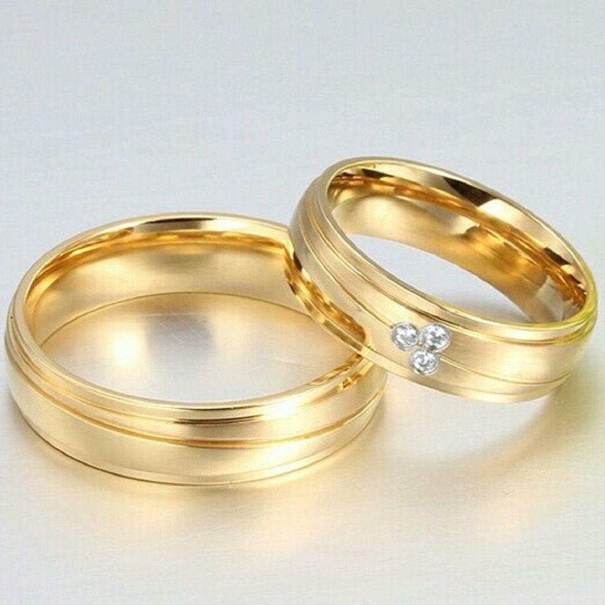 GENERICO - Anillo de Alianzas Matrimonio Deluxe Hombre Bañado Oro 18K Genieka