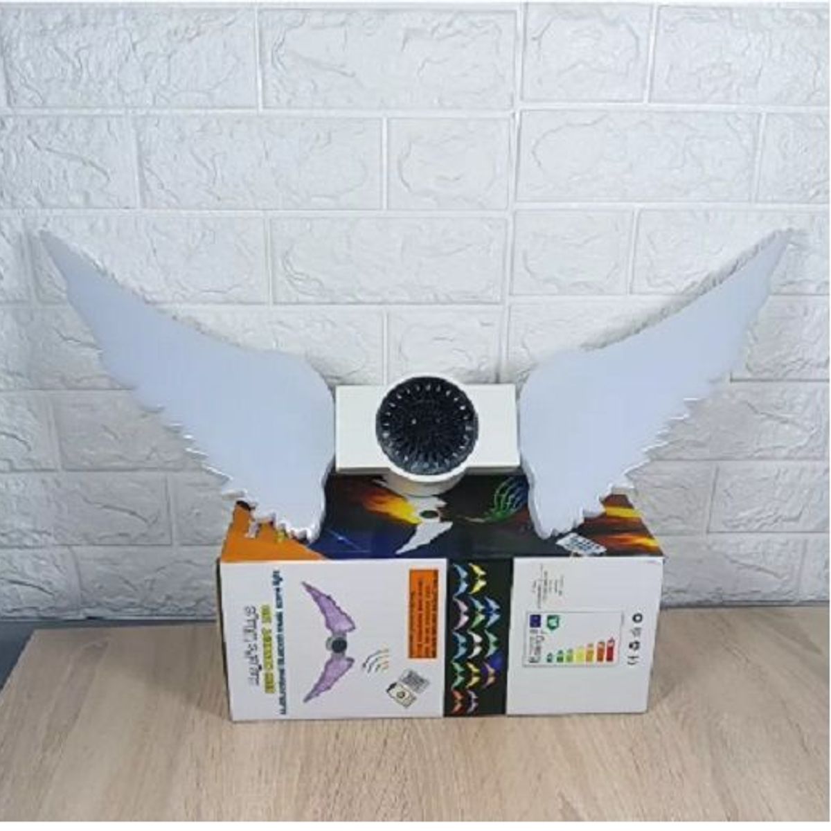 OEM - Ampolleta Led 50W E27 RGB Alas de Ángel con Parlantes Bluetooth