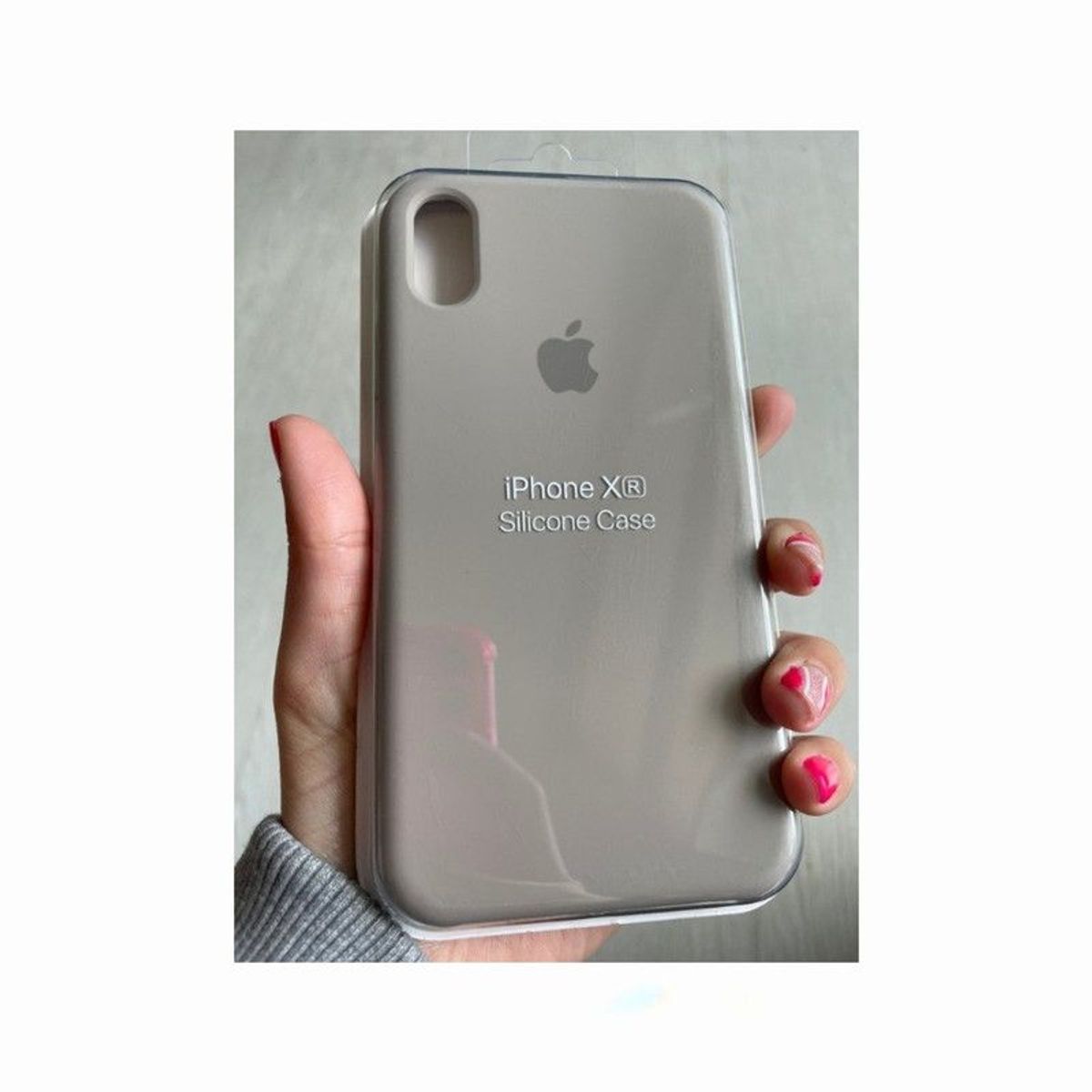 APPLE - Case Silicona Para Iphone 15 Pro - GRIS