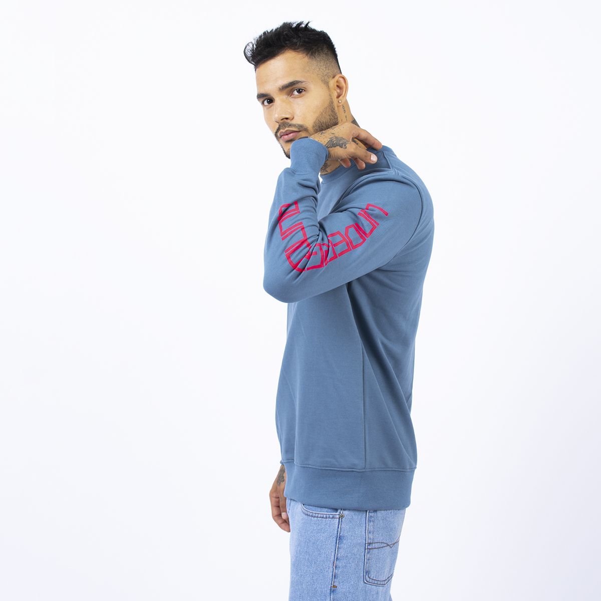 BHEVSK - Polera Hombre Celeste Underground