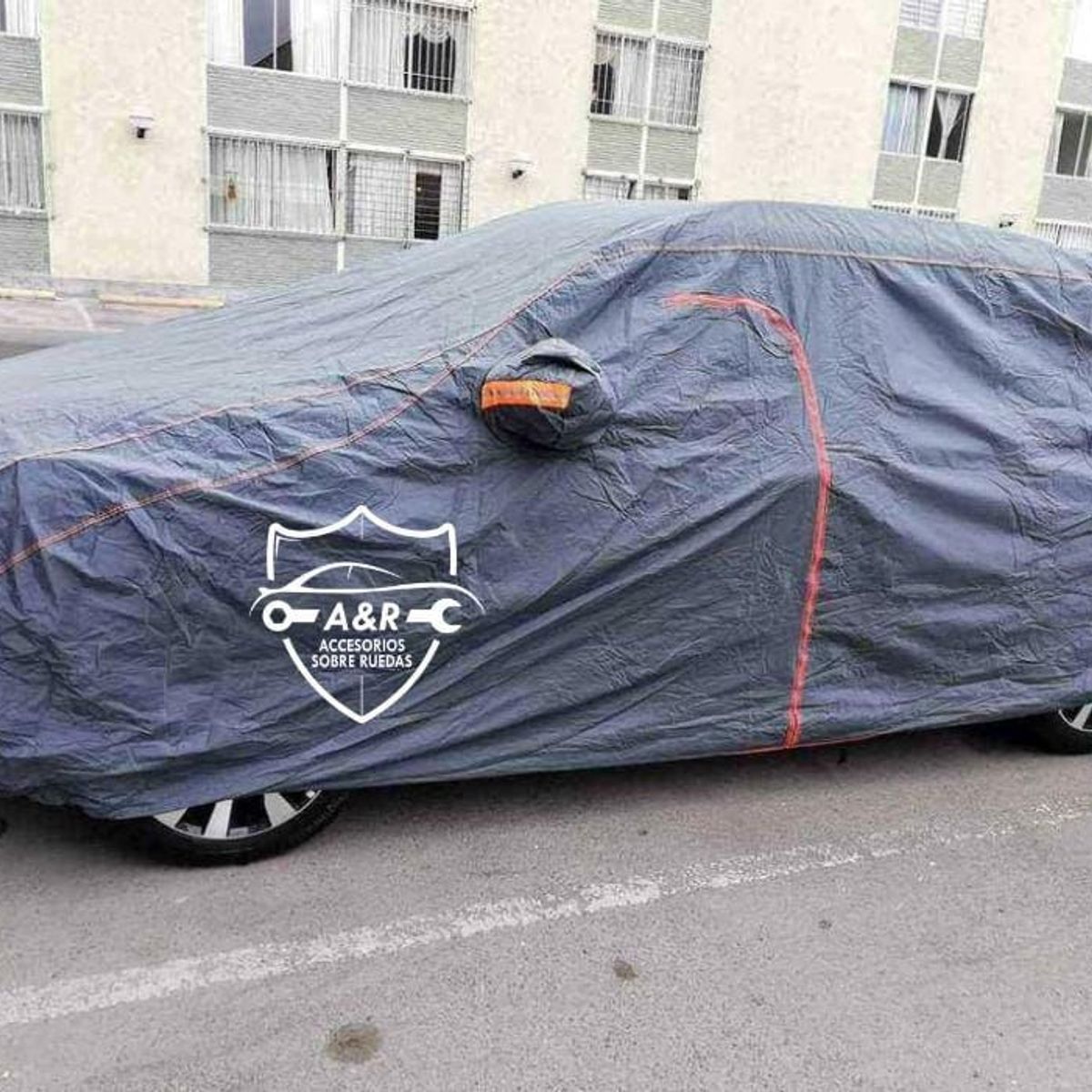 GENERICO - Cobertor HYUNDAI VENUE Impermeable Acolchado