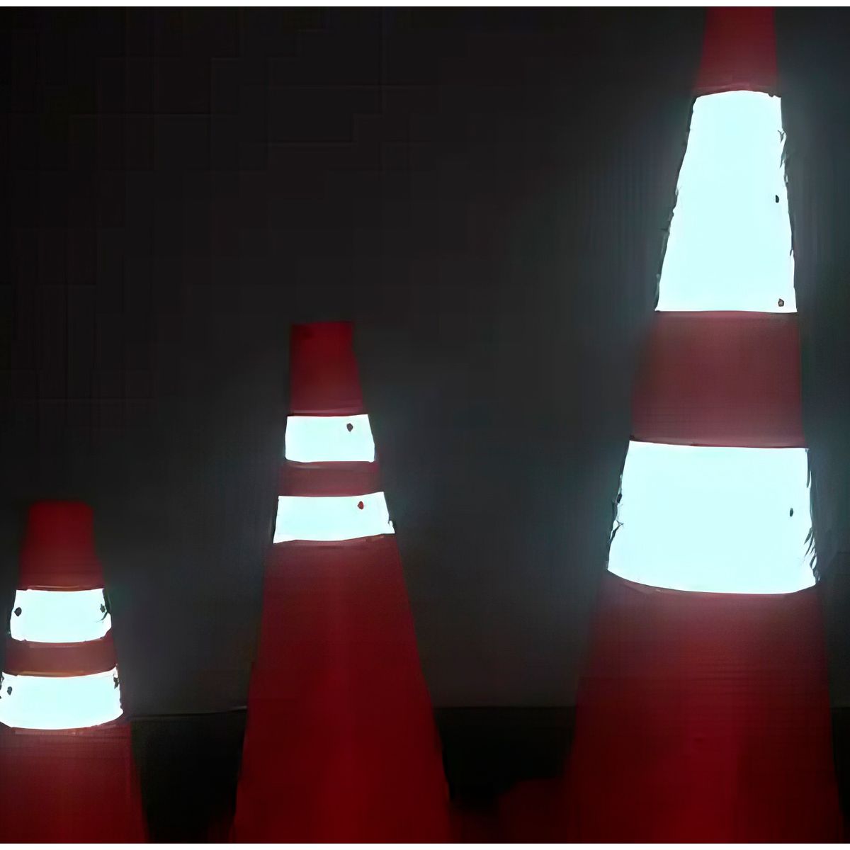 GENERICO - Cono de Seguridad Vial Reflectivo 70cm Rebatible