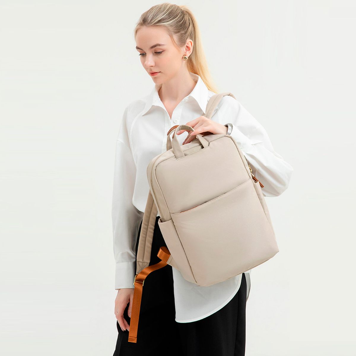 OEM - Mochila Delani con portalaptop hasta 15.6 - Beige