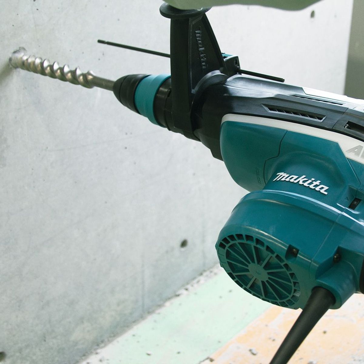 MAKITA - Makita Martillo Minero Max 1510w 19.1 J 52 Mm 2 Fun. HR5212C