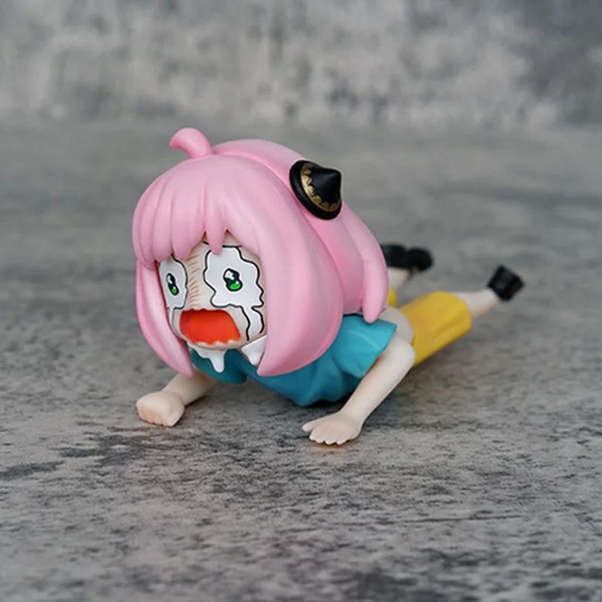 GENERICO - Figuras de acción de la familia Spy X juguetes de Anime