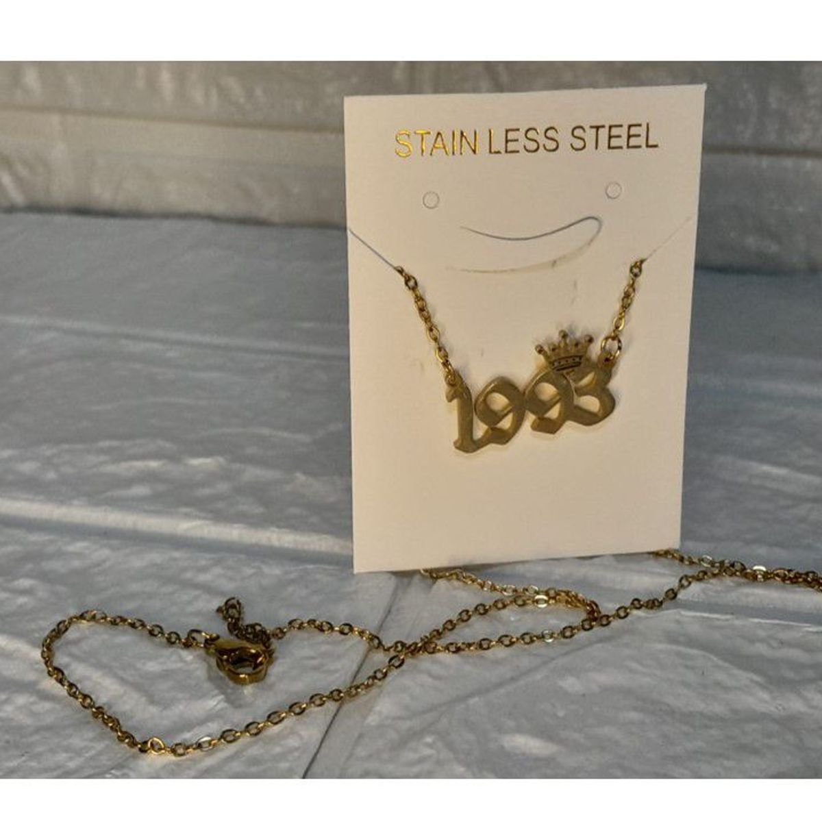 GENERICO - Collar Cadena Cadenita Acero Con Dije de Año de Nacimiento Dorado