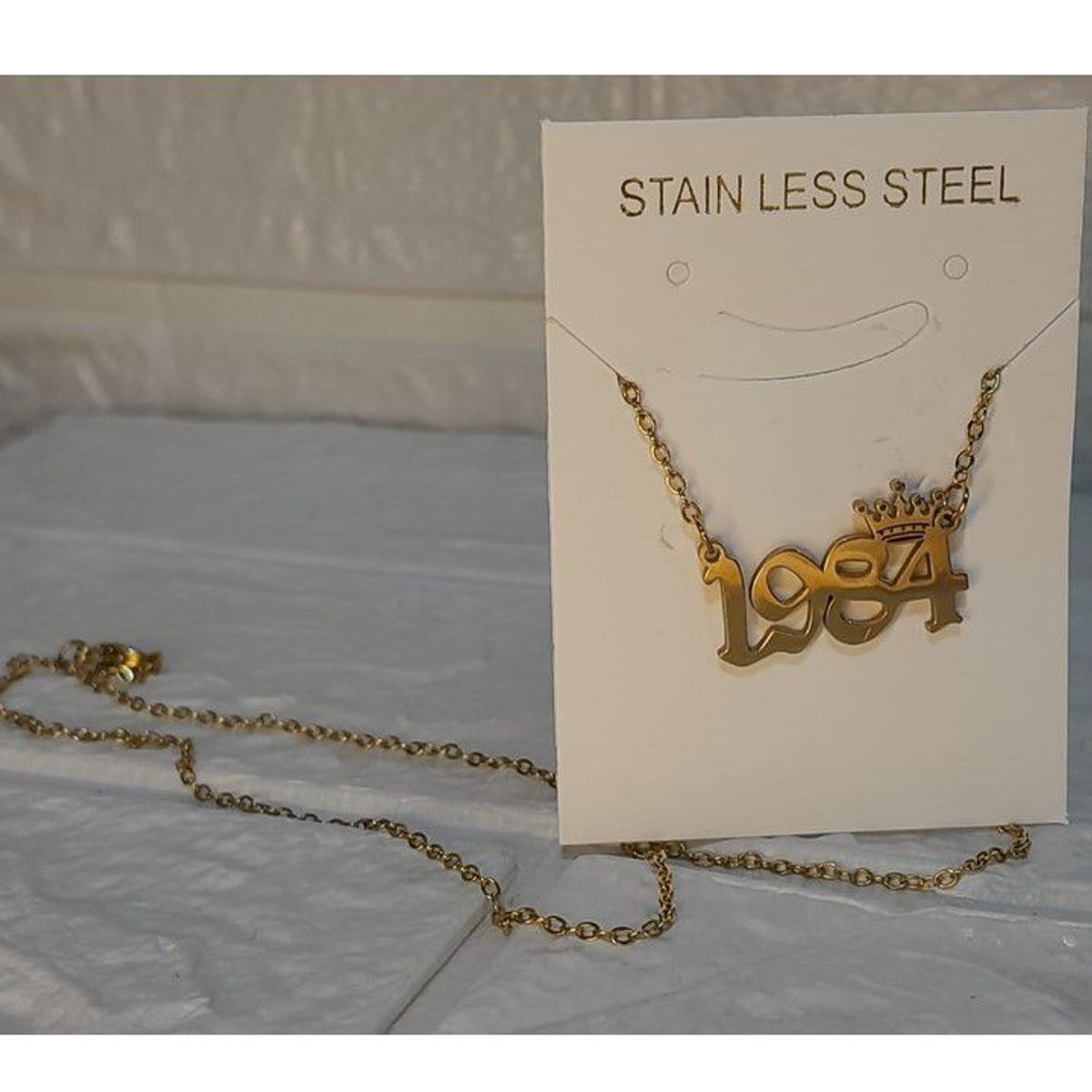 GENERICO - Collar Cadena Cadenita Acero Con Dije de Año de Nacimiento Dorado