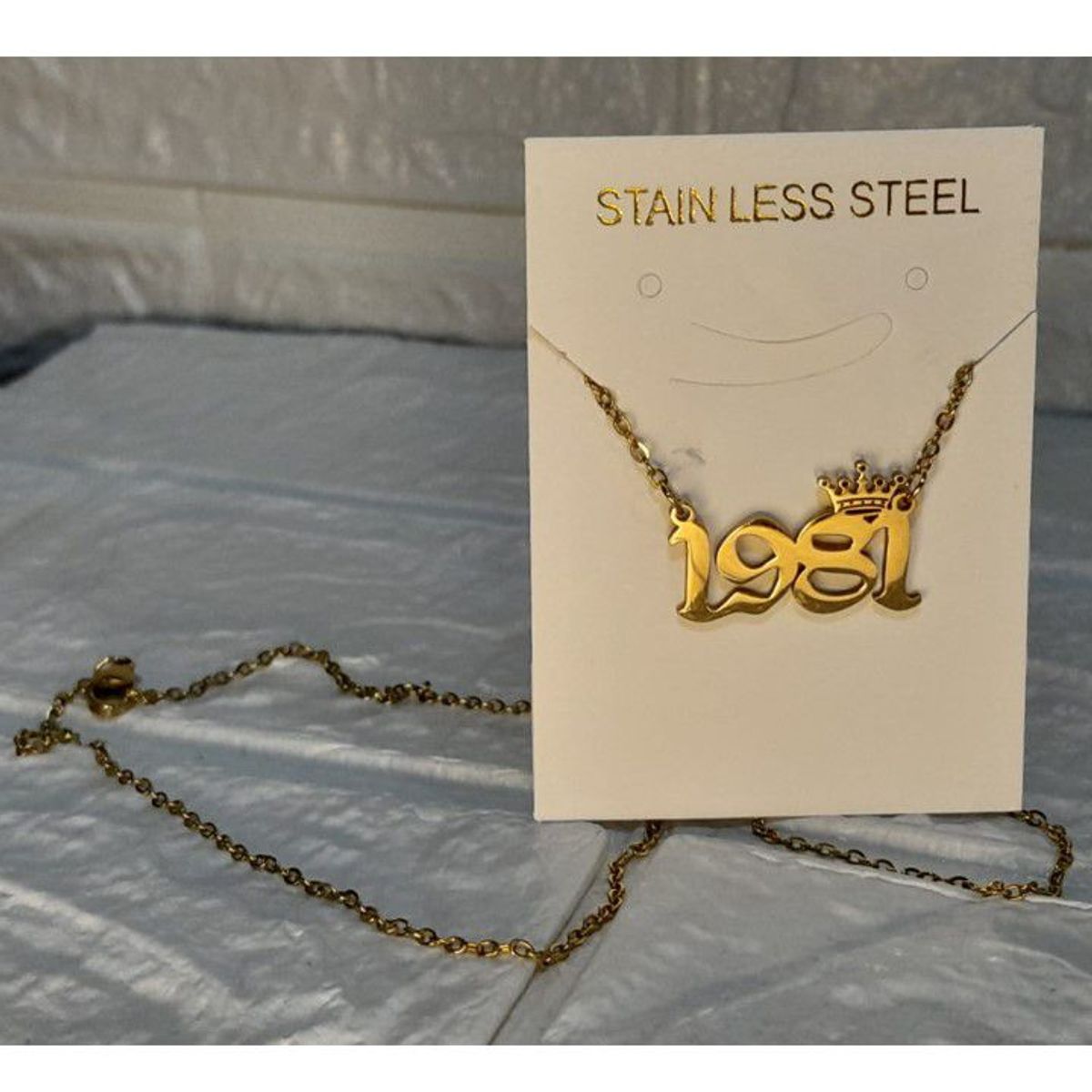 GENERICO - Collar Cadena Cadenita Acero Con Dije de Año de Nacimiento Dorado