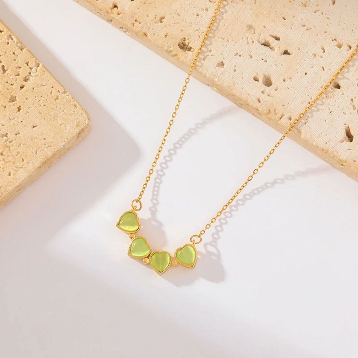 GENERICO - collar  trébol  de hojas de verdes en acero inoxidable 316L