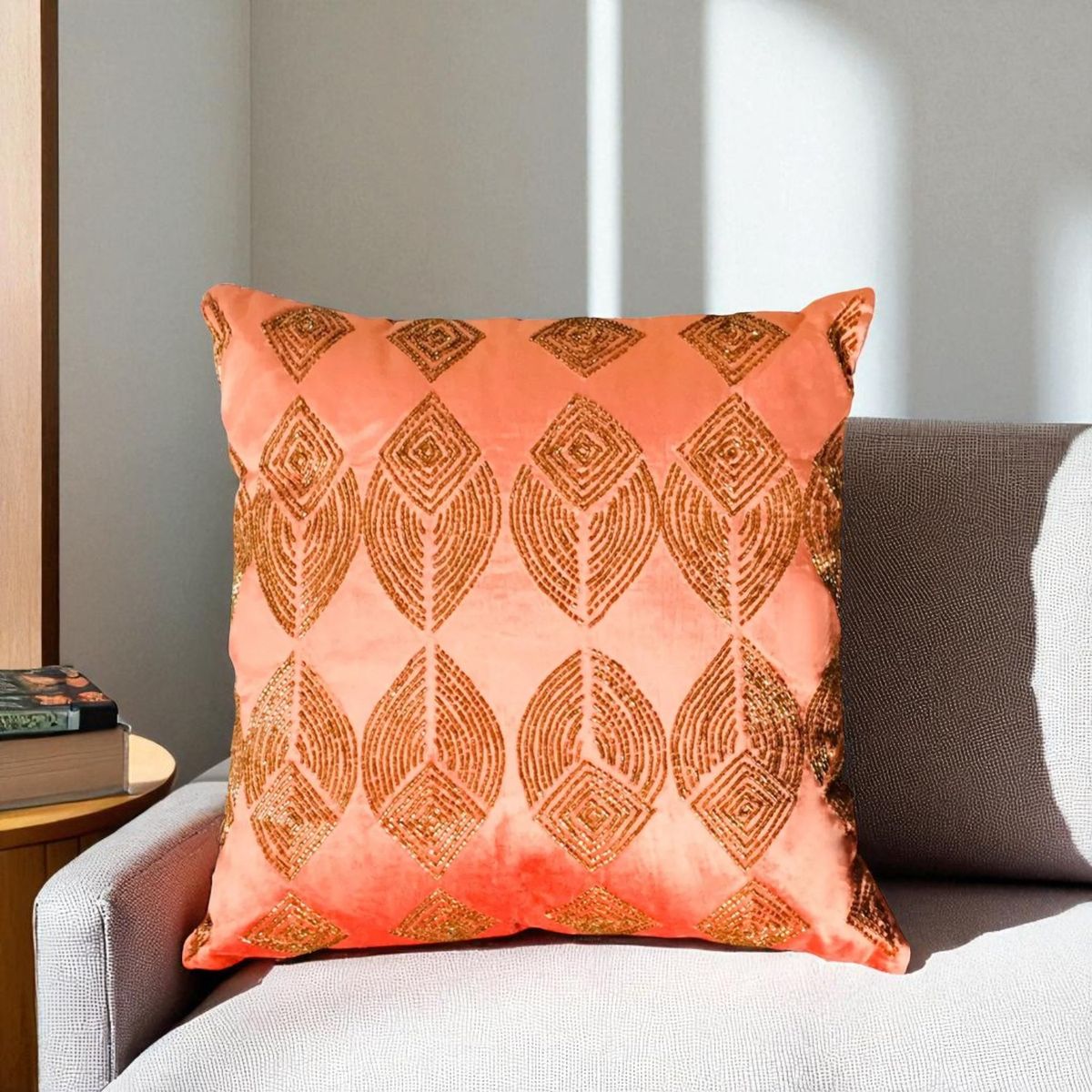 CONCEPT - Cojin Coral Con Mostacillas