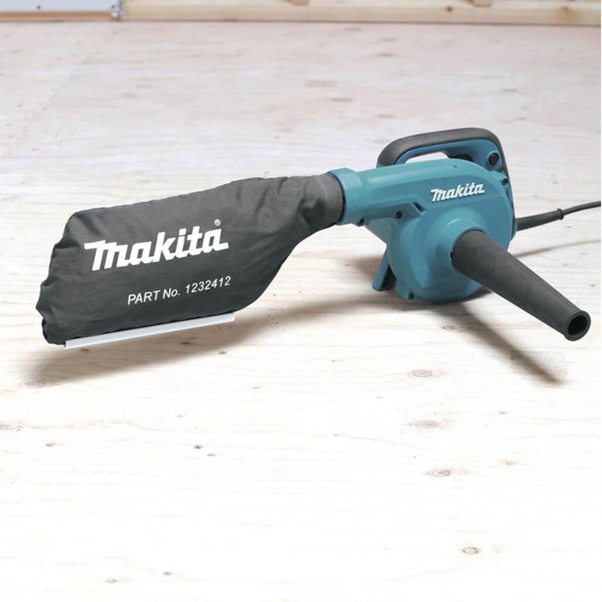 MAKITA - Sopladora y Aspiradora de Aire 600W 4.1 m3/min Makita