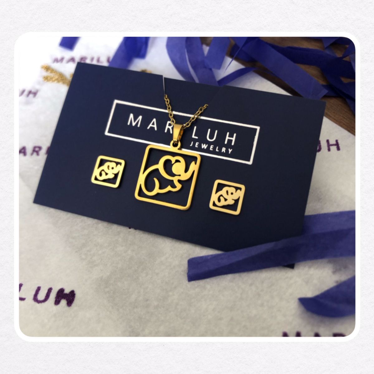 GENERICO - Pack Acero Collar con dije y Aretes - Elefante Suerte Mod II Dorado