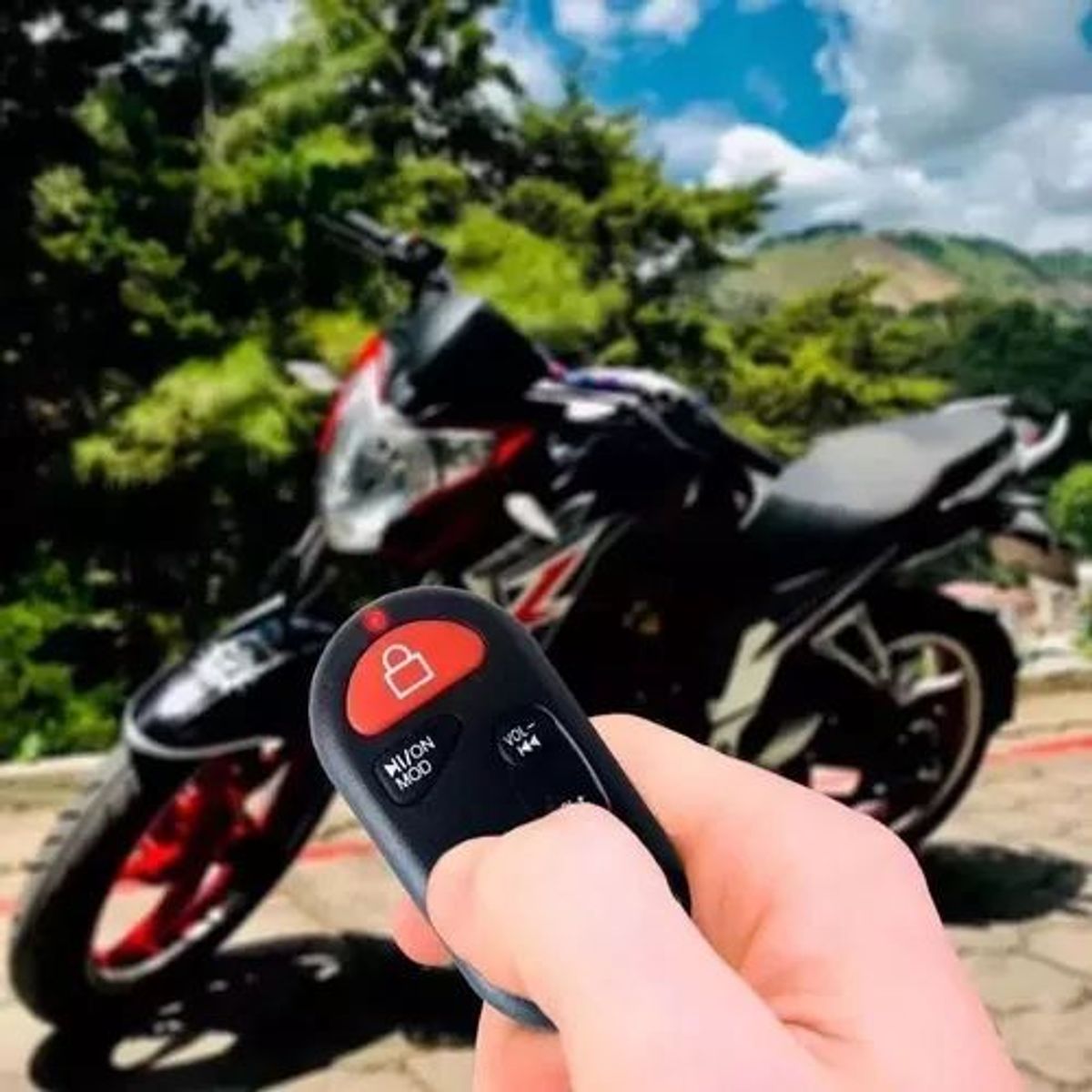 CAFINI - Alarma Parlante con Pantalla Bluetooth para Moto Lineal