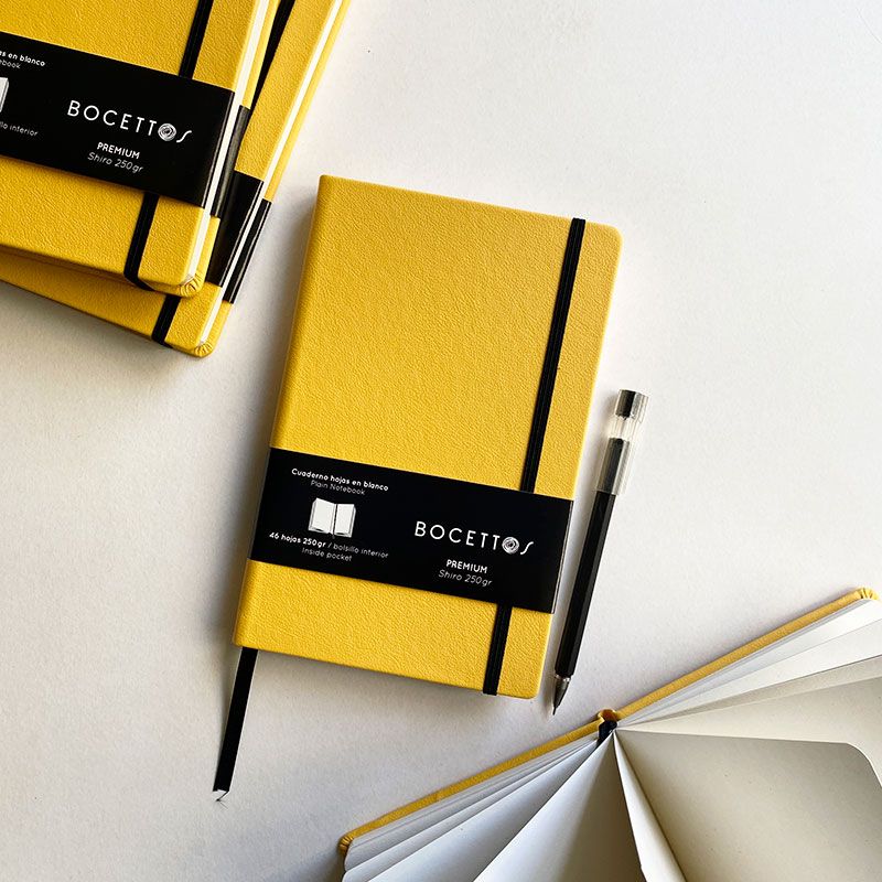 BOCETTOS - Bitácora Premium 250gr Amarillo 21 x 13cm