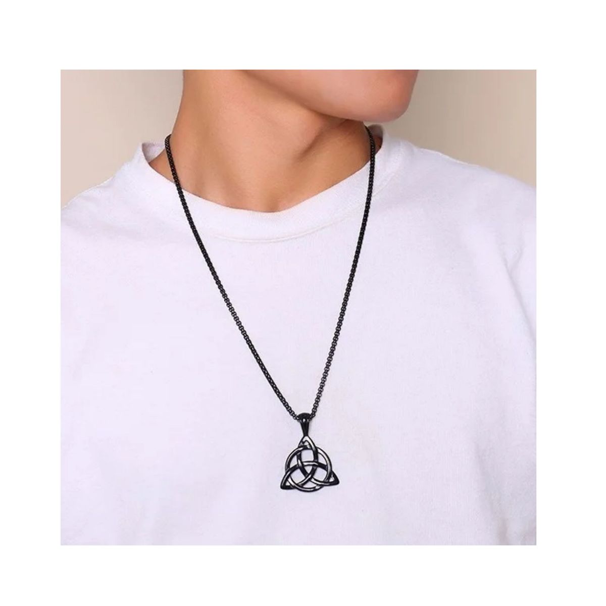 GENERICO - Collar con colgante de nudo Triquetra irlandés negro para hombre