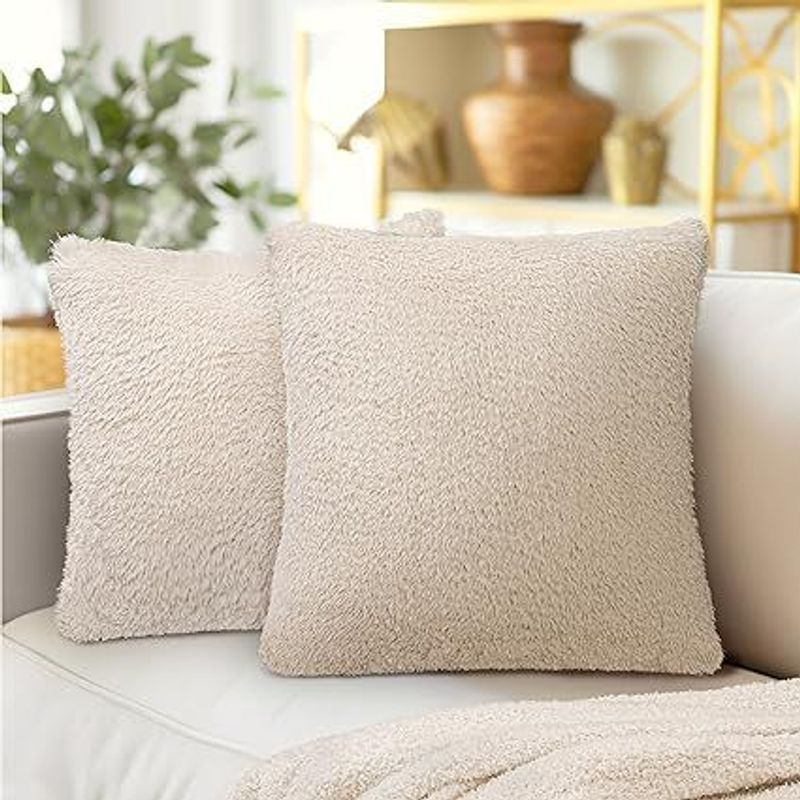 GENERICO - COJIN CUADRADO  PELO CORTO 35X35 BEIGE