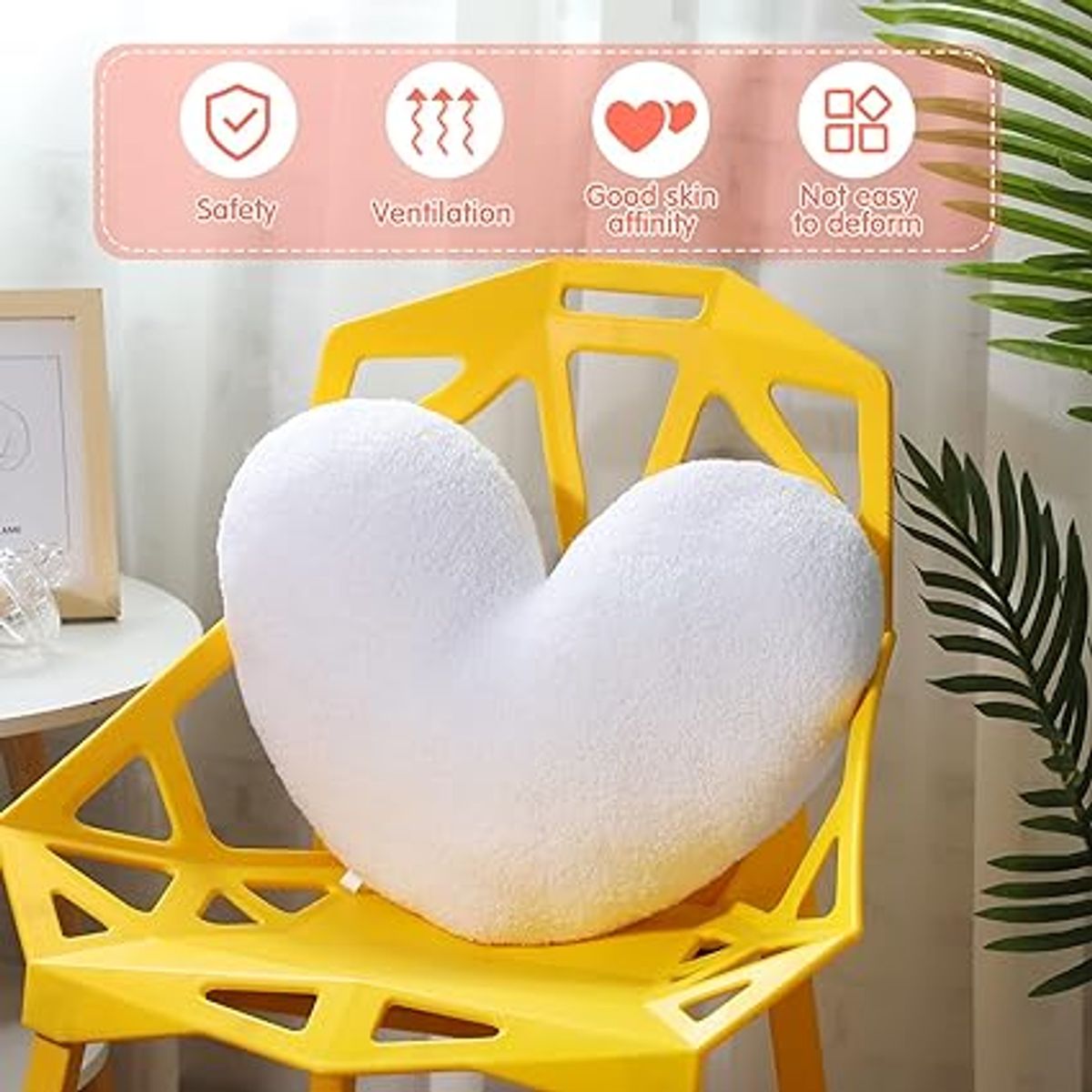 GENERICO - COJIN CORAZON PELO CORTO 35X35 BLANCO