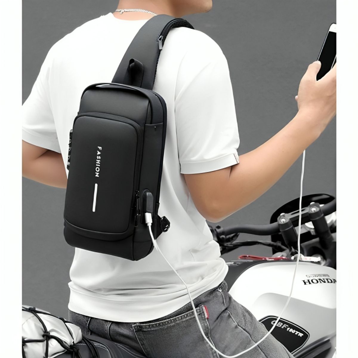 GENERICO - Morral Pechera Antirrobo Impermeable Con Puerto USB Integrado