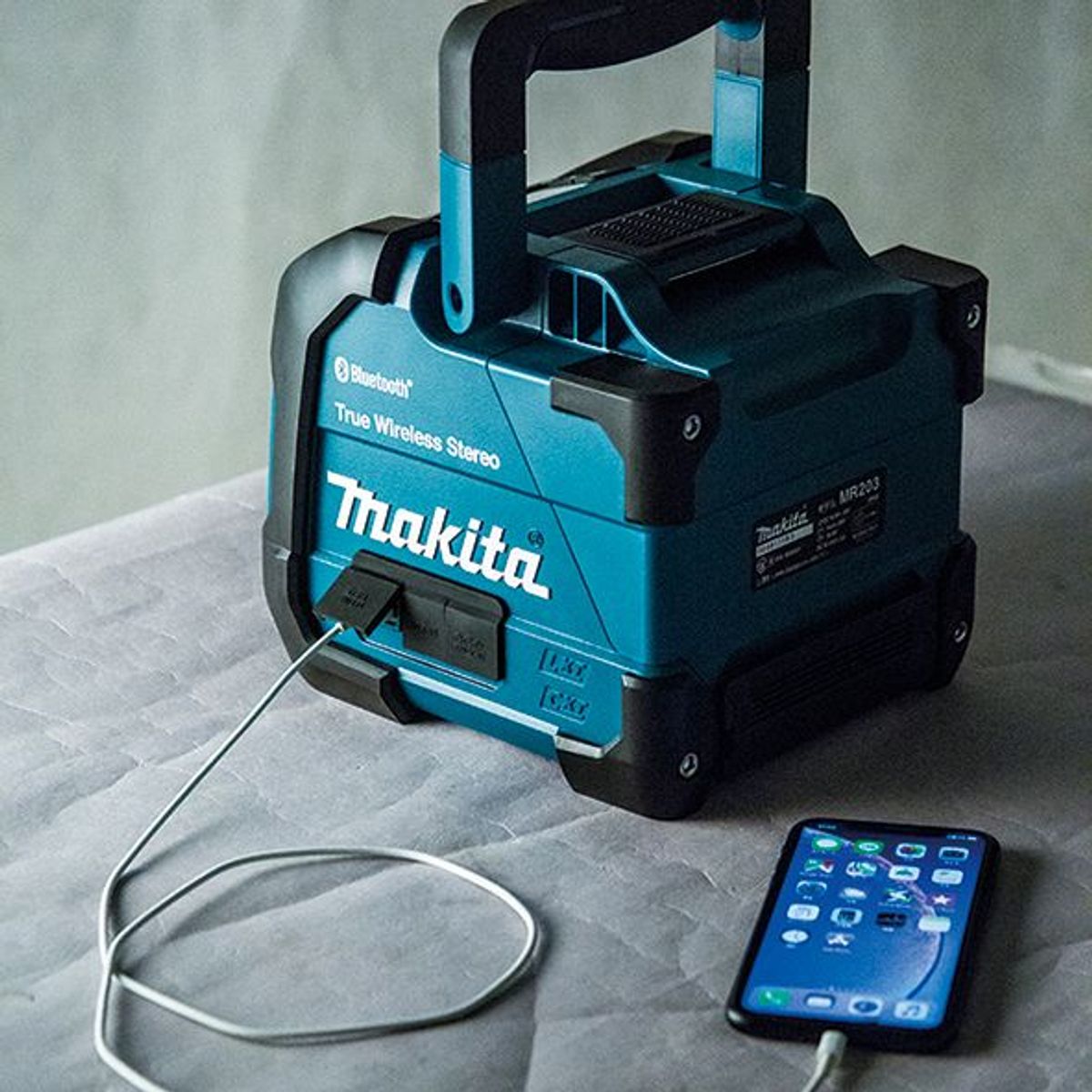 MAKITA - Altavoz de trabajo 12V 18V LXT Bluetooth TWS MAKITA DMR203