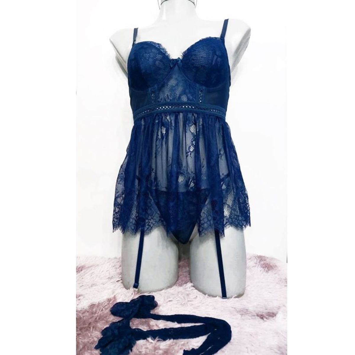 GENERICO - Babydoll Alina más Medias y tanga hilo de regalo