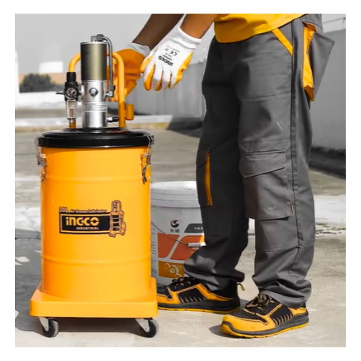 INGCO TOOLS - Engrasadora Nehumatica 30 litros Ingco