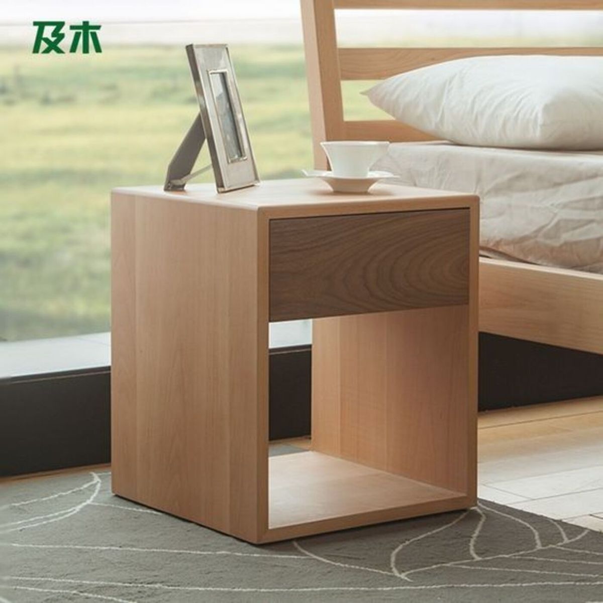 TU MESITA - Velador Mesa de Noche Carlota Marrón Claro