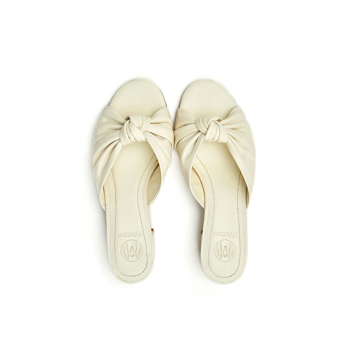 M'ANDINA - SANDALIAS DE CUERO GRETA