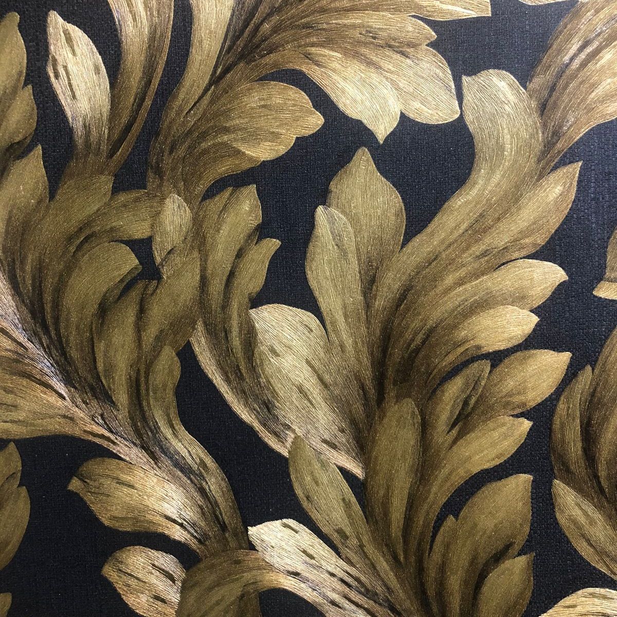 GENERICO - PAPEL TAPIZ MODELO BARROCO NEGRO CON DORADO FORMATO 0.53 X 10.00 M PARA PARED COD B 73