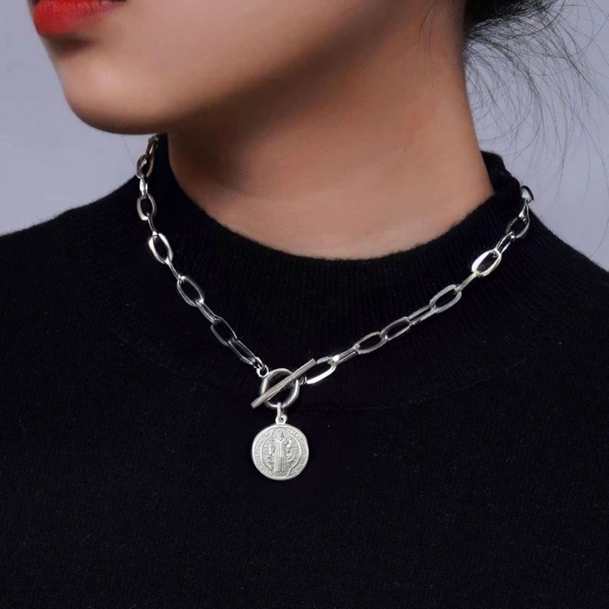 SANTORAL - Collar de Eslabones y Dije de San Benito - Acero